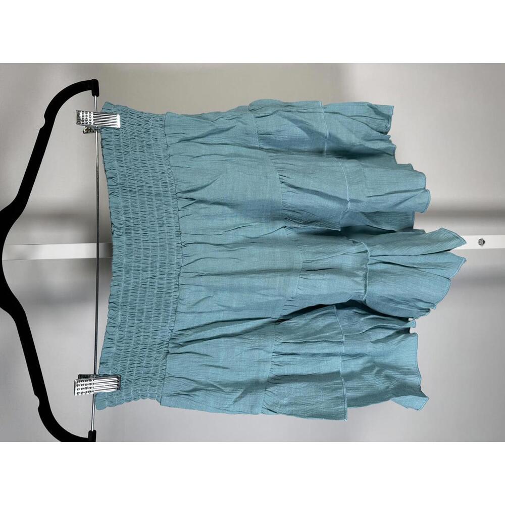 NWT Halara Women’s Smocked Waist Tiered Ruffle Mini Skirt Teal Size Medium - Picture 2 of 5
